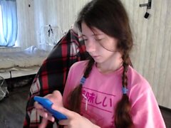 Amateur Webcam Teen Masturbates And Teases