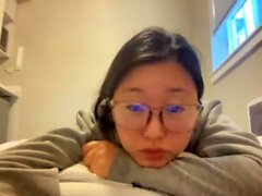 Webcam Asian Teen Fingering Pussy