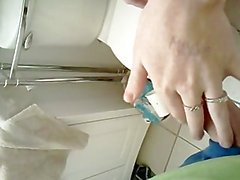 Hot Teen Sucking and Fucking in Her Parents Bathroom