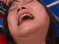 Japanese teen in bdsm scene