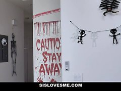 SisLovesMe - Spooky Stepsis Gets Filled Up With Cum