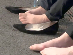 Nylon feet, candid feet, hostess shoeplay