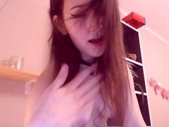 teen raintree03 fingering herself on live webcam