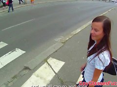 Cockriding babe pickedup by stranger